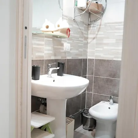 Lägenhet Casa Al Centro Di A' Fenestrella *