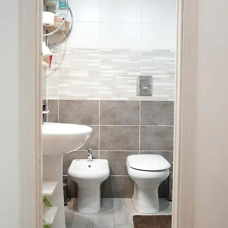 Casa Al Centro Di A' Fenestrella Neapel